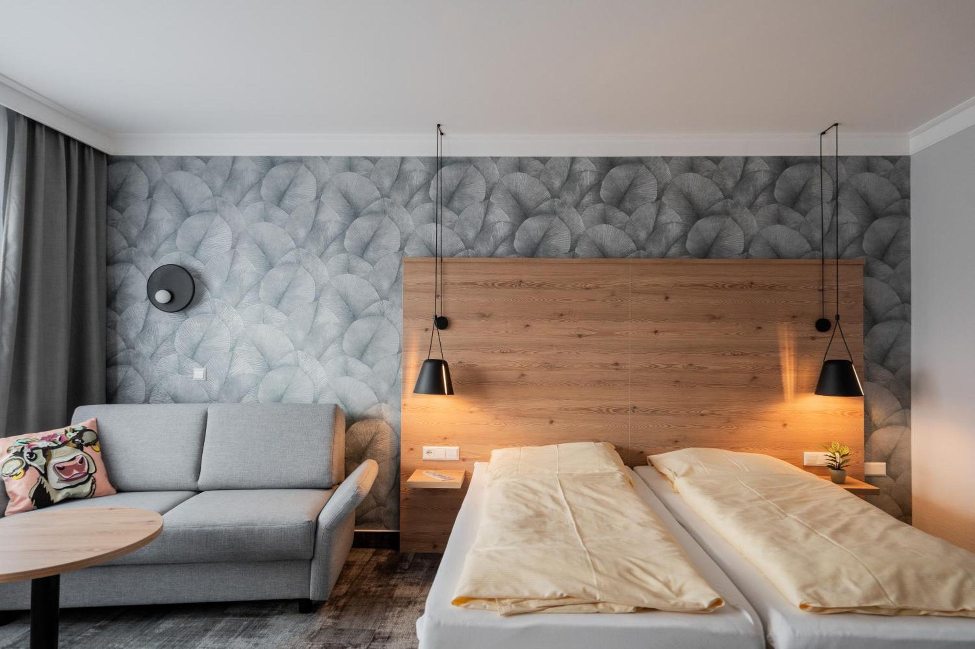 Hotel Adler - Paulas Alb Эинген Экстерьер фото