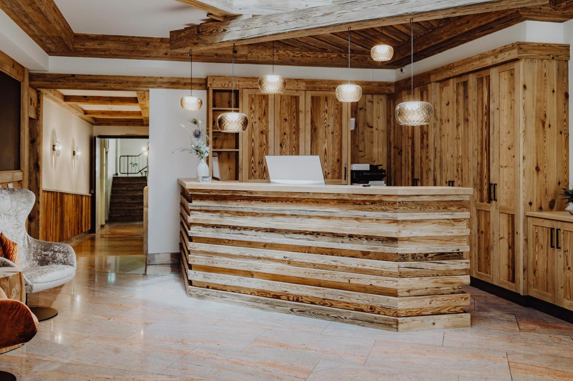 Hotel Adler - Paulas Alb Эинген Экстерьер фото
