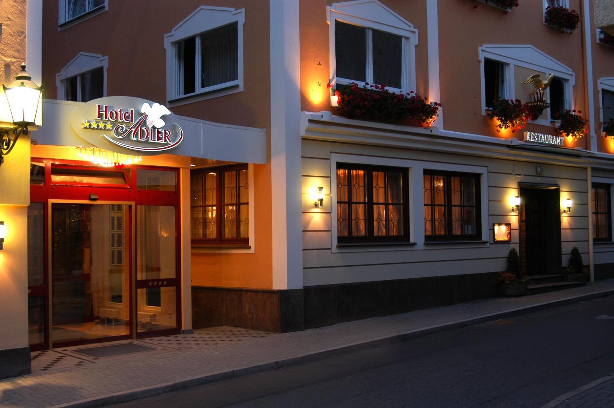 Hotel Adler - Paulas Alb Эинген Экстерьер фото