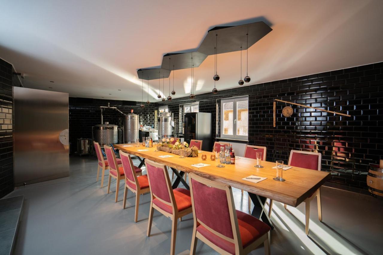 Hotel Adler - Paulas Alb Эинген Экстерьер фото